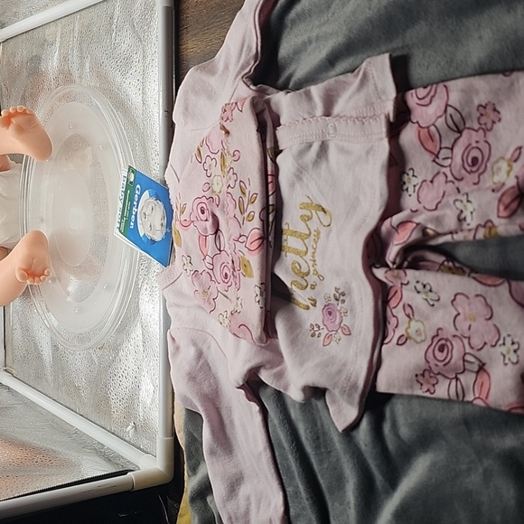 E Cute baby soft sz Newborn - Picture 1 of 7